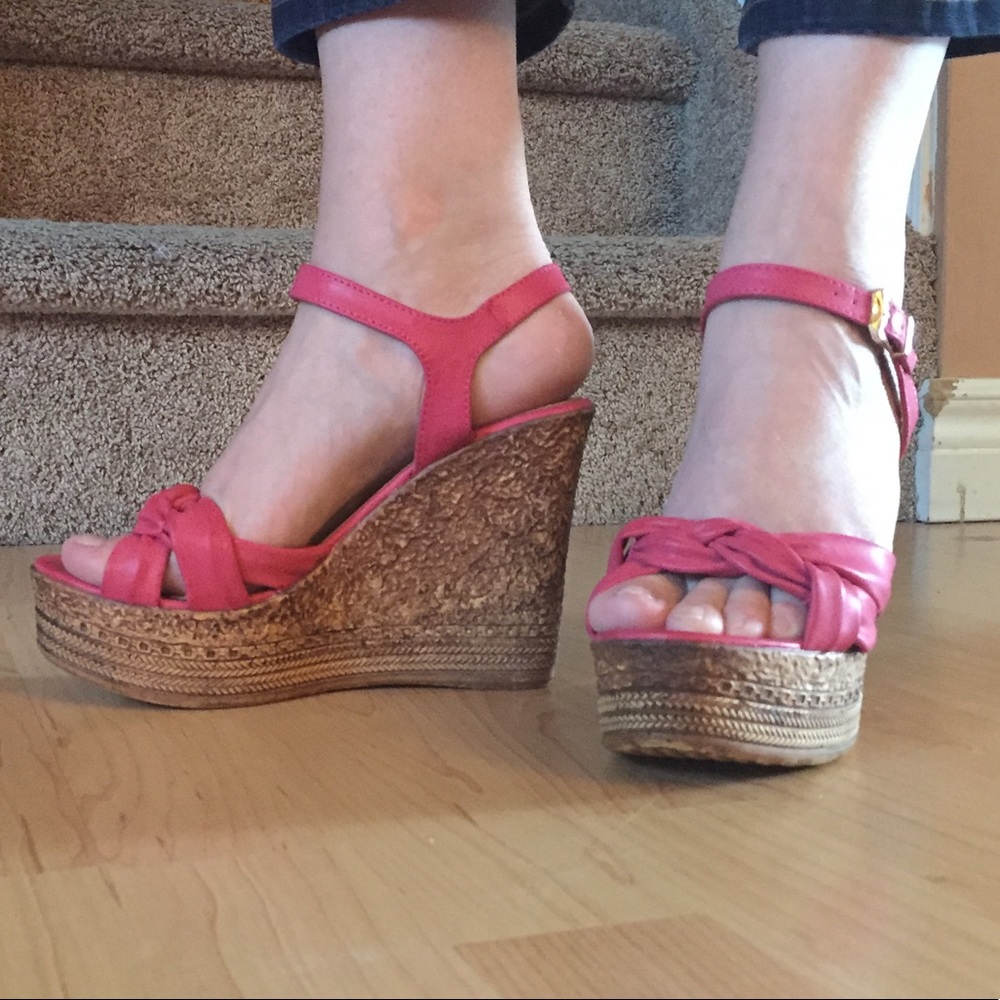 Pink wedge sandals - Picture 2 of 2